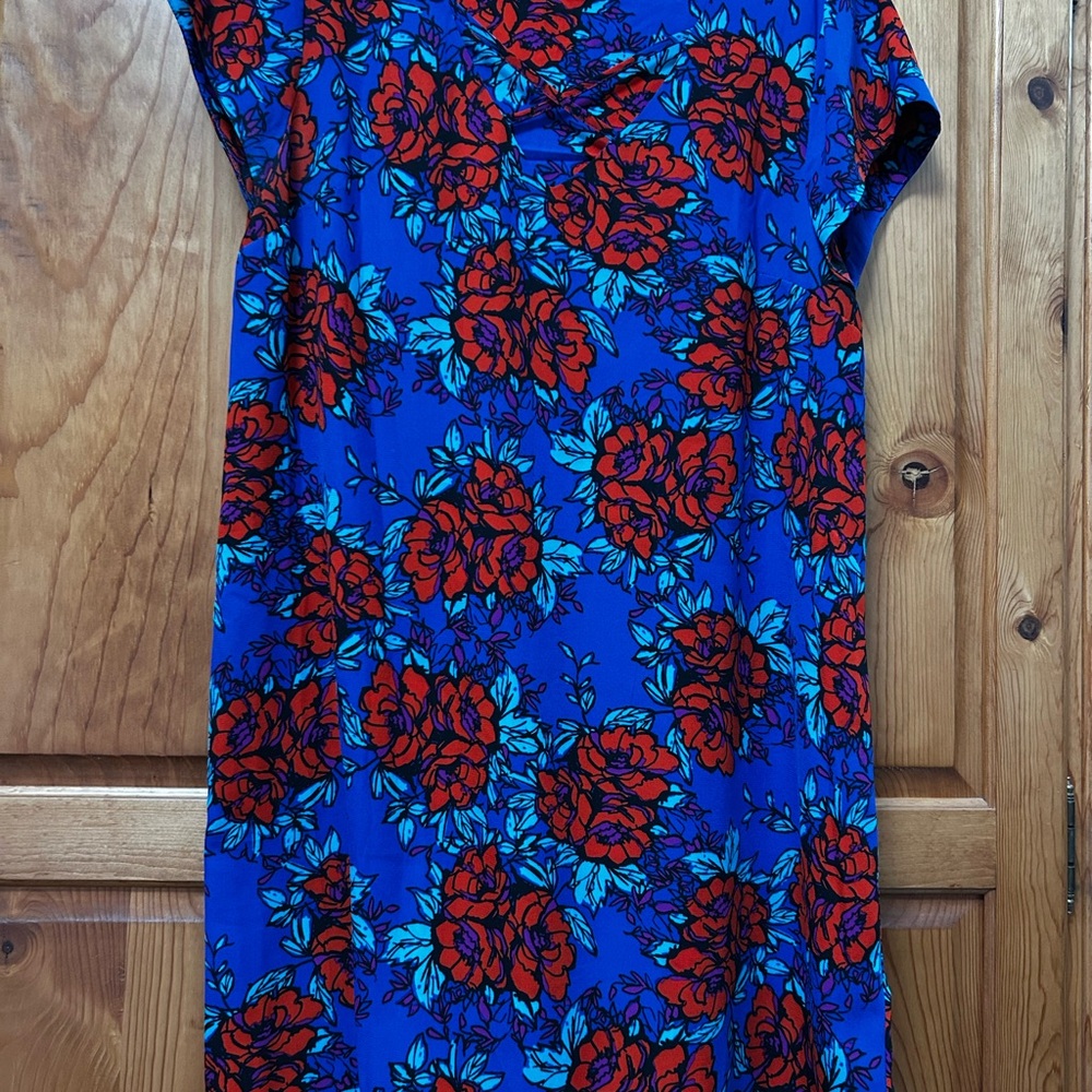 Vibrant Floral Dress with Cross Detail